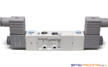 Load image into Gallery viewer, Mindman MVSC-220-4E2C DC24V Solenoid Valve 5/3 1/4&quot; BSP - British Pneumatics