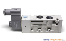 Load image into Gallery viewer, Mindman MVSC-460-4E1 AC220V Solenoid Valve 5/2 1/2&quot; BSP - British Pneumatics