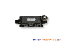 Load image into Gallery viewer, Univer CM-430 Spool Valve