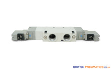 Load image into Gallery viewer, SMC SY9320-5YO-03F-Q Solenoid Valve