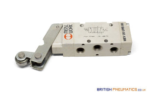 Metal Work MEV 25 URS OO Roller Lever Mechanical Valve (7001000610) 1/8", 5/2 - British Pneumatics (Online Wholesale)