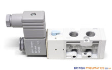 Load image into Gallery viewer, Mindman MVSC-260-4E1 AC220V Solenoid Valve 5/2 1/4&quot; BSP - British Pneumatics